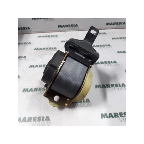 Renault - Megane - Sicherheitsgurt links hinten