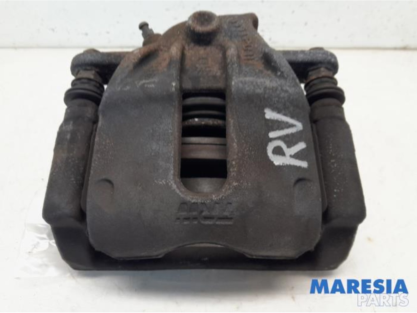 Renault - Clio - Front brake calliper, right