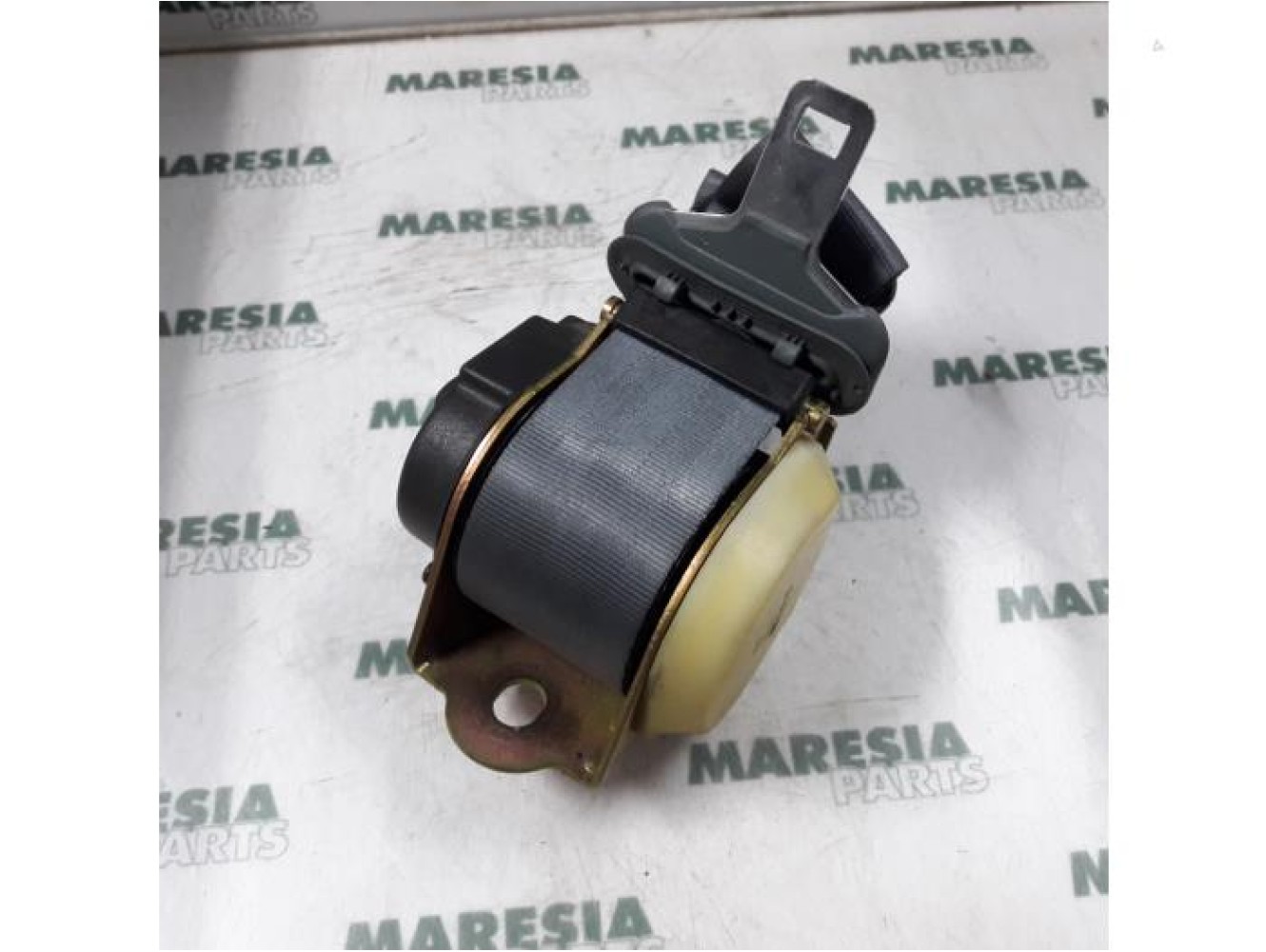 Renault - Megane - Sicherheitsgurt links hinten