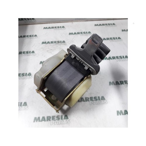 Renault - Megane - Sicherheitsgurt links hinten