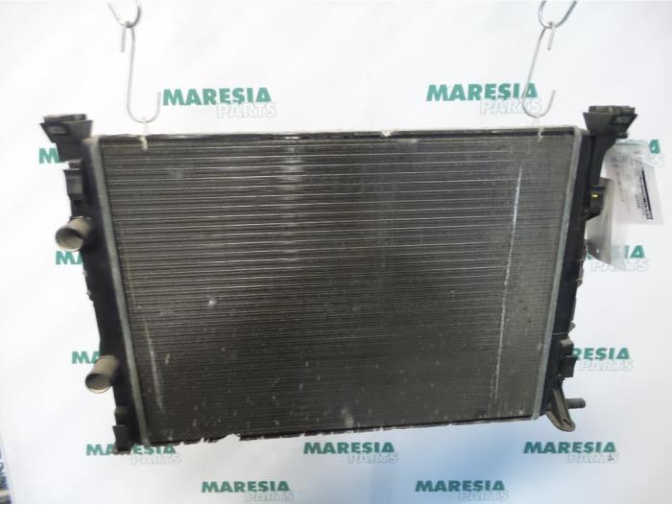Renault - Megane - Radiator