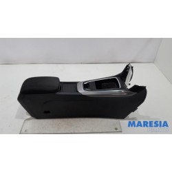 Peugeot - 308 - Middle console