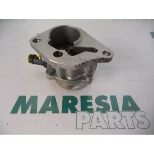 Renault - Laguna - Pompe à vide (diesel)