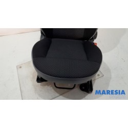 Fiat - 500 - Seat, right