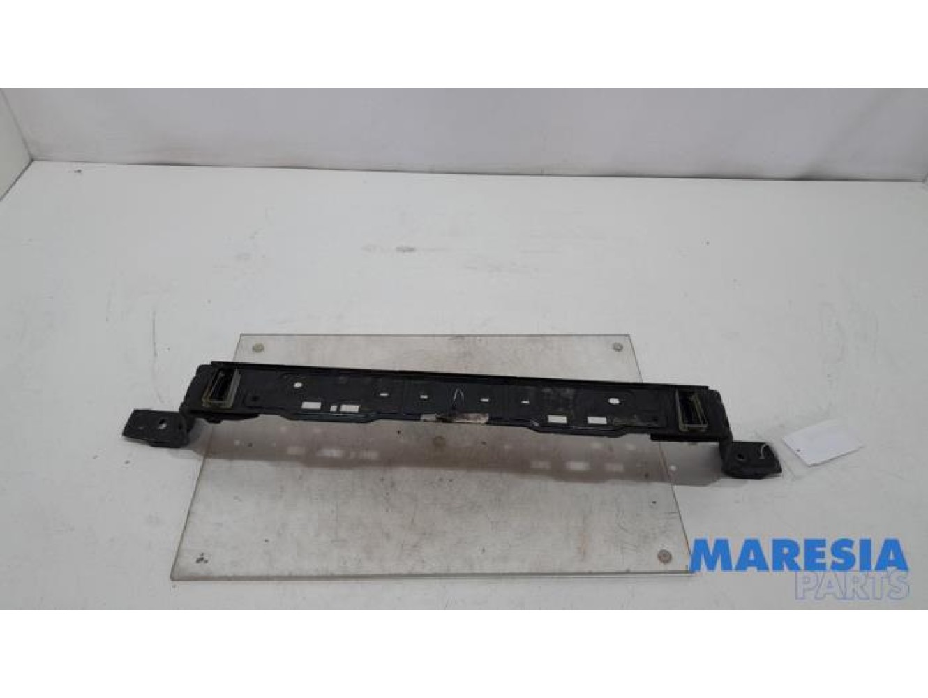 Peugeot - 308 - Radiator bar