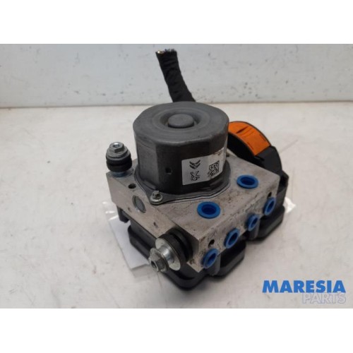 Peugeot - 308 - ABS pump