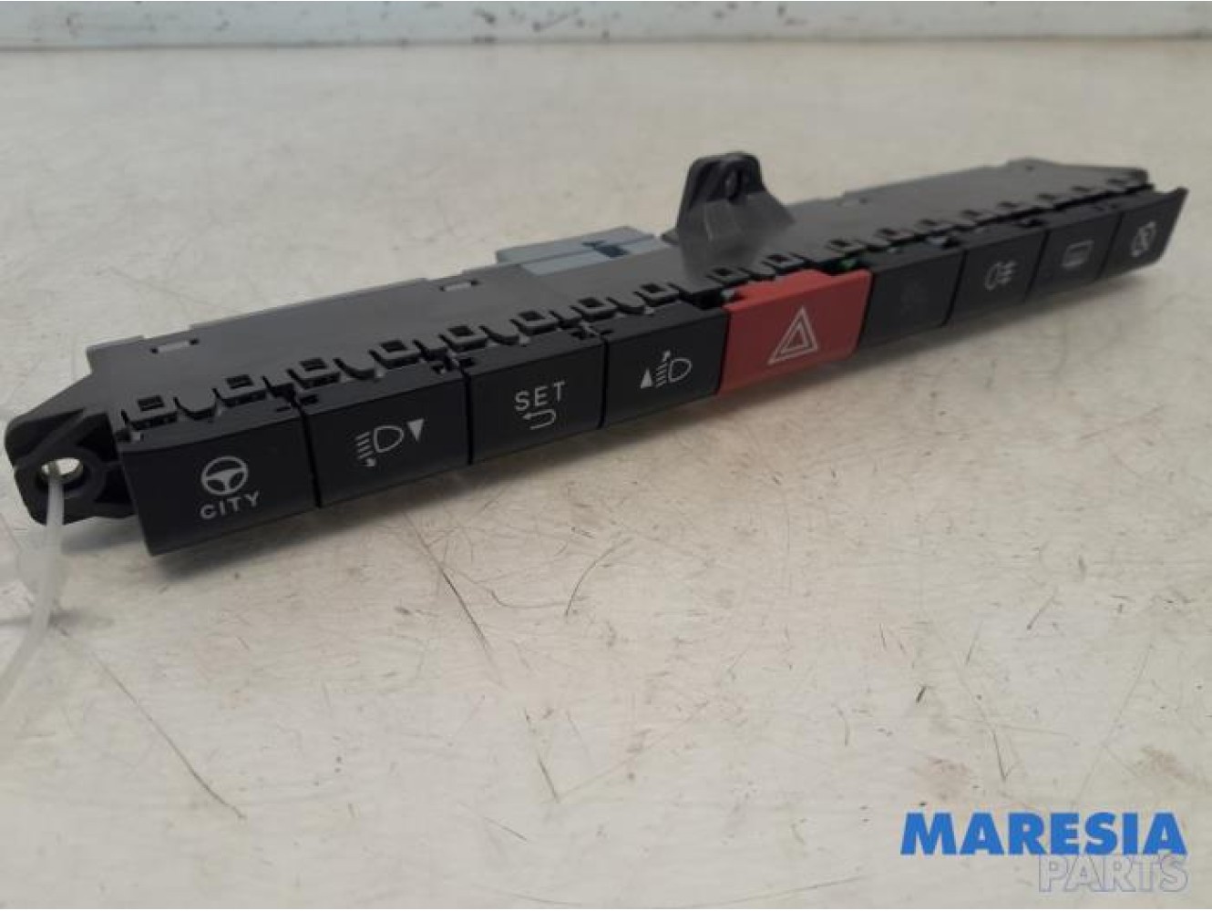Fiat - Panda - Panic lighting switch