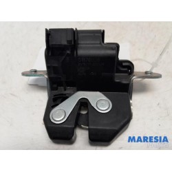 Fiat - Panda - Tailgate lock mechanism
