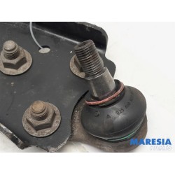 Peugeot - 308 - Front lower wishbone, right