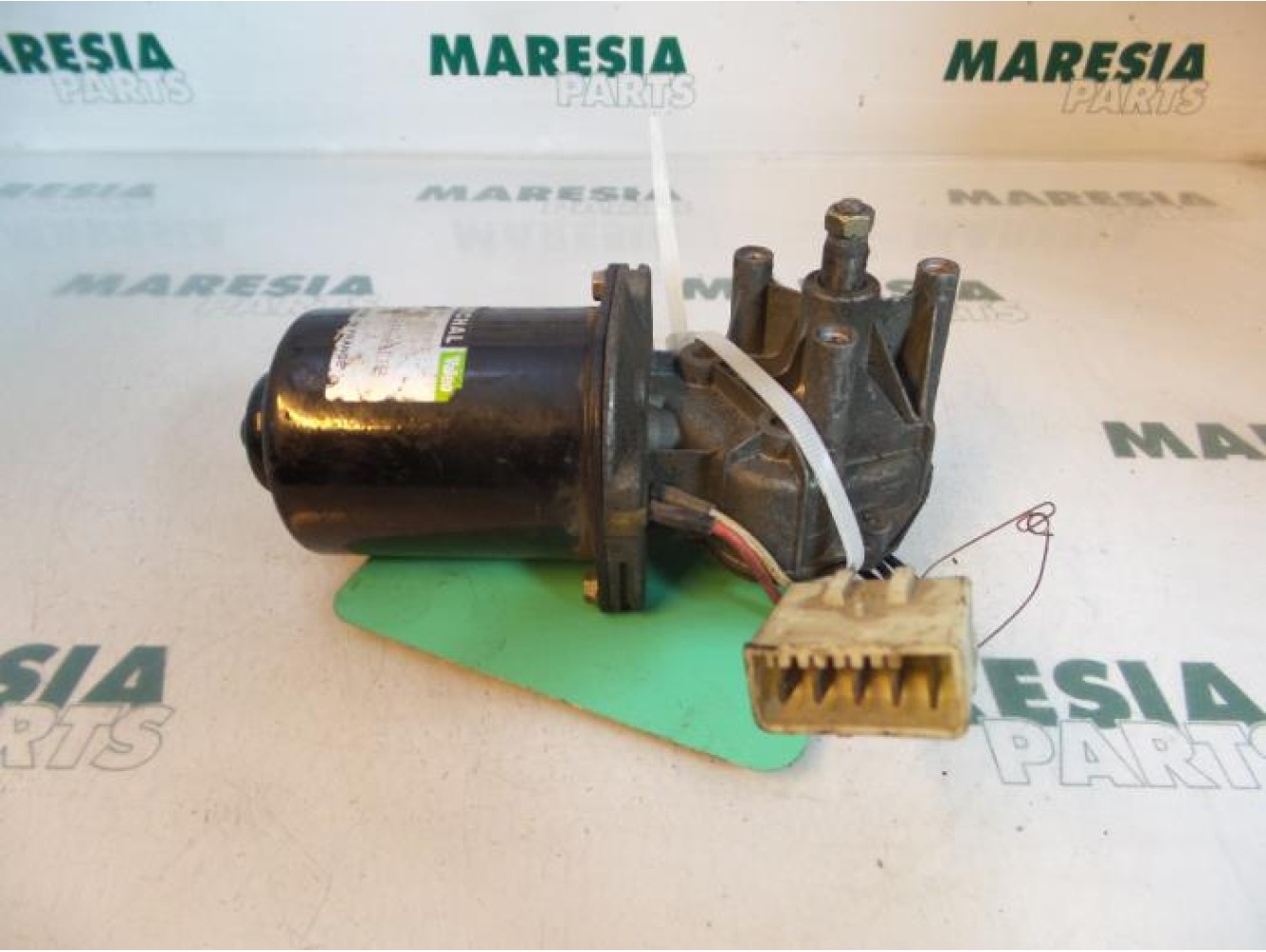 Peugeot - 309 - Front wiper motor