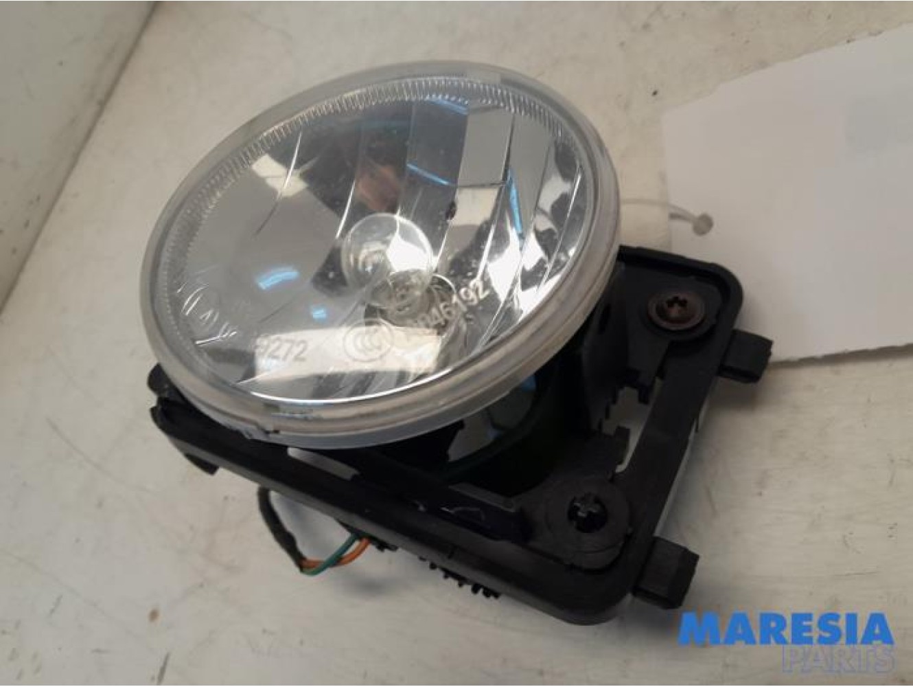 Peugeot - 5008 - Fog light, front right