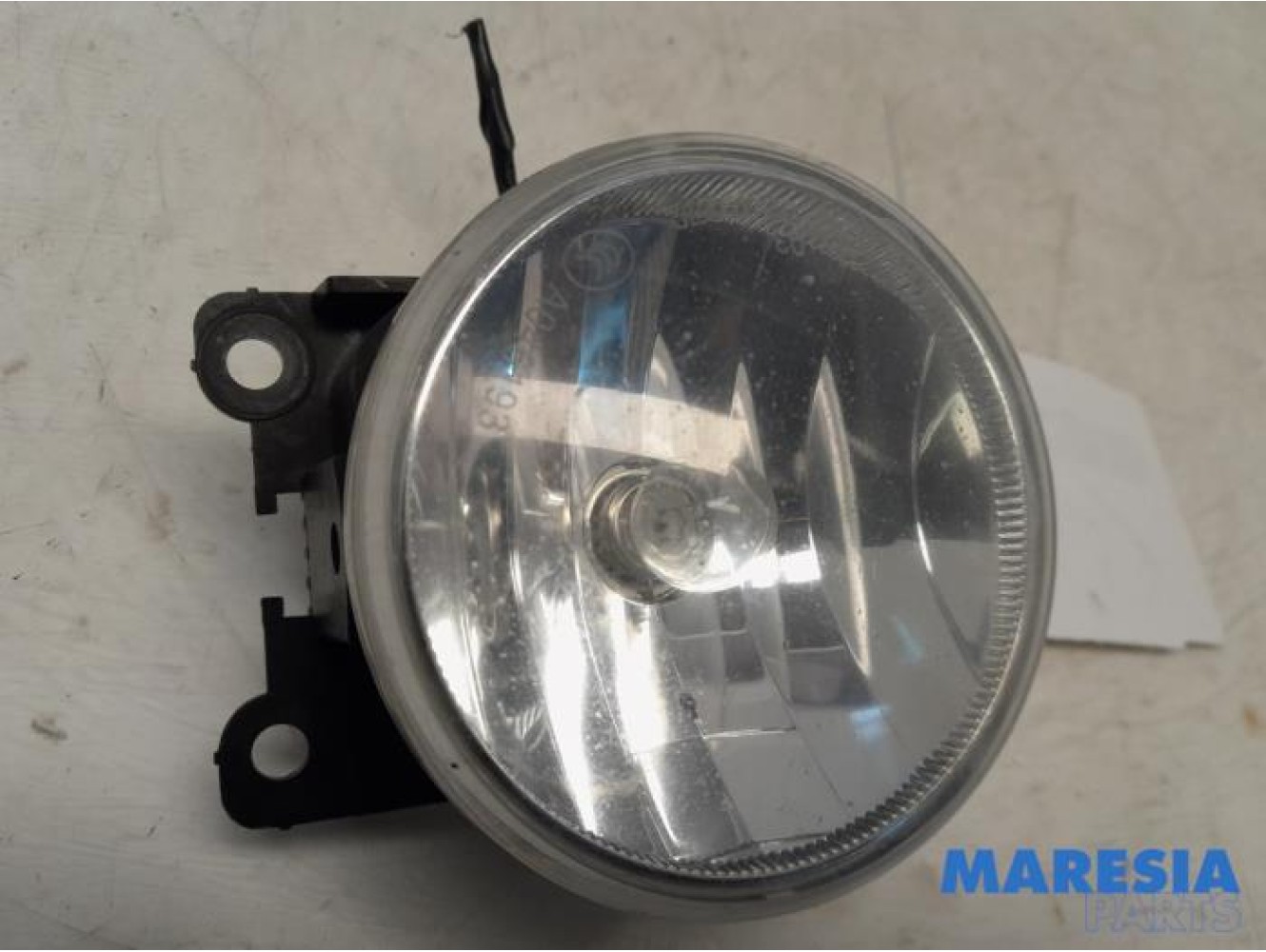 Peugeot - 5008 - Fog light, front left