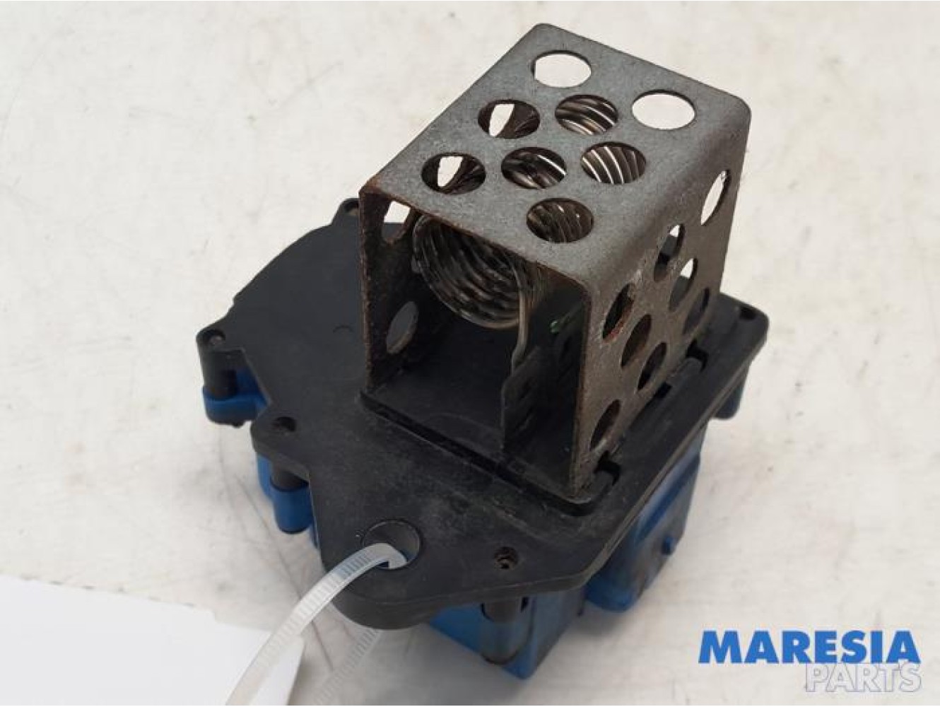 Peugeot - 5008 - Cooling fan resistor