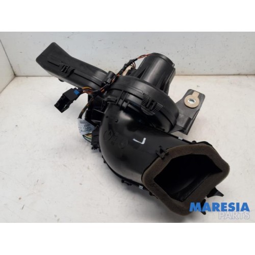 Peugeot - 5008 - Heating and ventilation fan motor