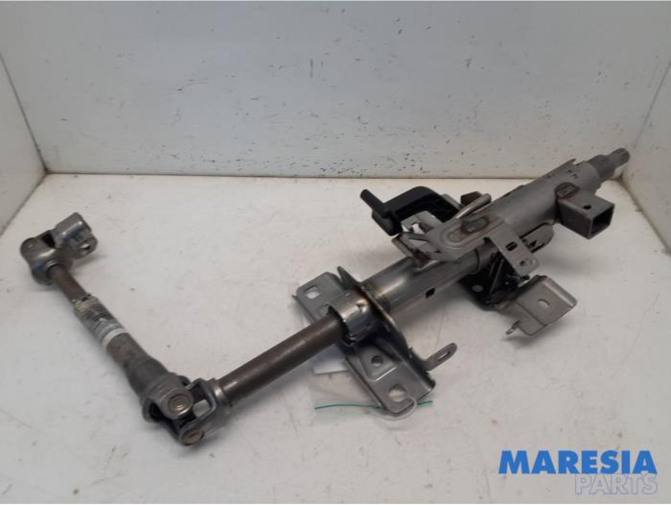 Peugeot - 308 - Steering column housing