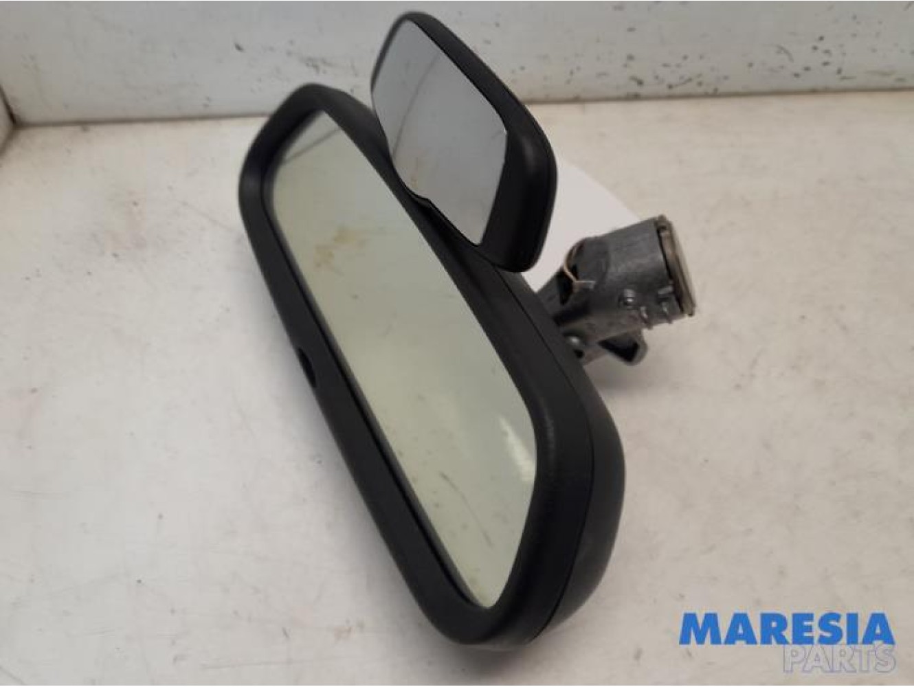 Peugeot - 5008 - Rear view mirror