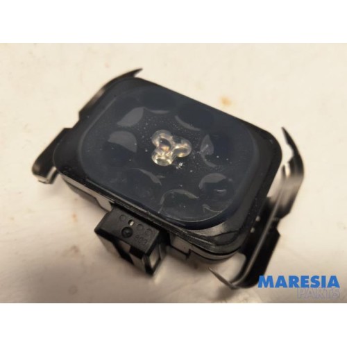 Peugeot - 5008 - Rain sensor