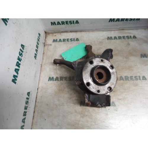 Fiat - Cinquecento - Knuckle, front right