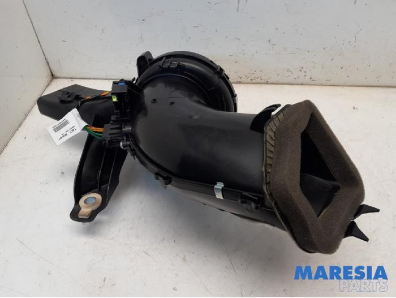 Peugeot - 5008 - Heating and ventilation fan motor