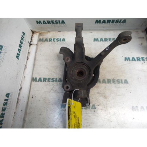 Fiat - Cinquecento - Knuckle, front right