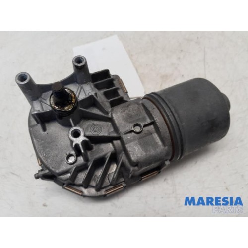 Peugeot - 5008 - Front wiper motor
