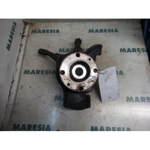 Fiat - Cinquecento - Knuckle, front right