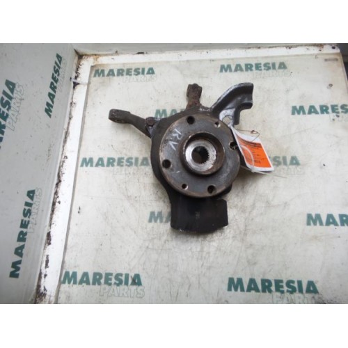 Fiat - Cinquecento - Knuckle, front right