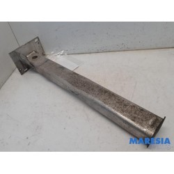 Peugeot - 5008 - Front part support