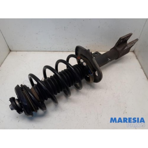 Peugeot - 5008 - Front shock absorber rod, left