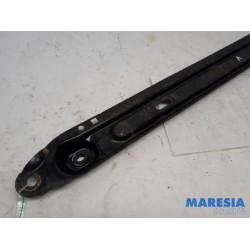 Peugeot - 5008 - Radiator bar