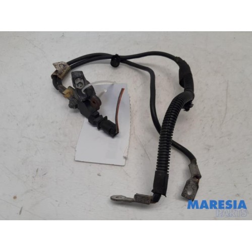 Peugeot - 5008 - Accu sensor