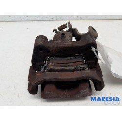Peugeot - 5008 - Remklauw (Tang) links-achter
