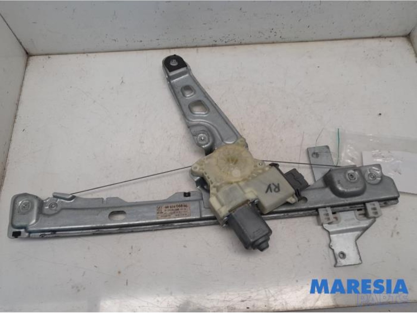 Peugeot - 5008 - Window mechanism 4-door, front right
