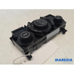 Peugeot - 5008 - Heater control panel
