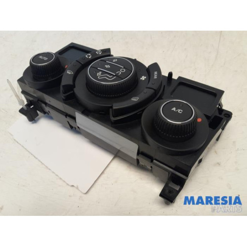 Peugeot - 5008 - Heater control panel