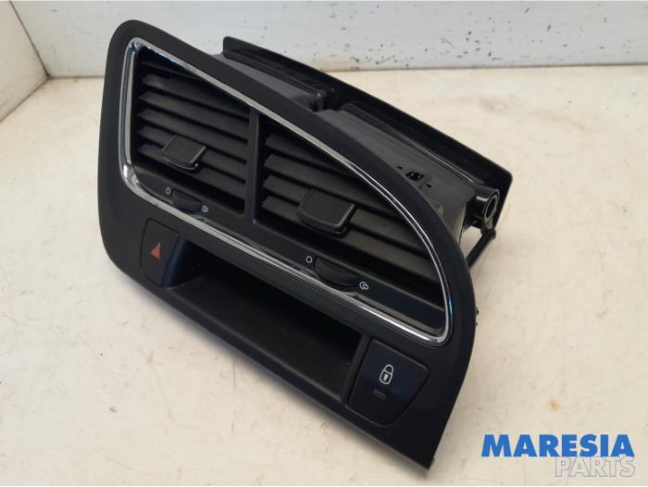 Peugeot - 5008 - Dashboard vent