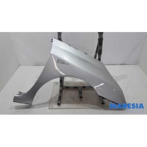 Renault - Espace - Front wing, right