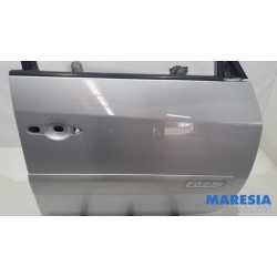 Renault - Espace - Front door 4-door, right