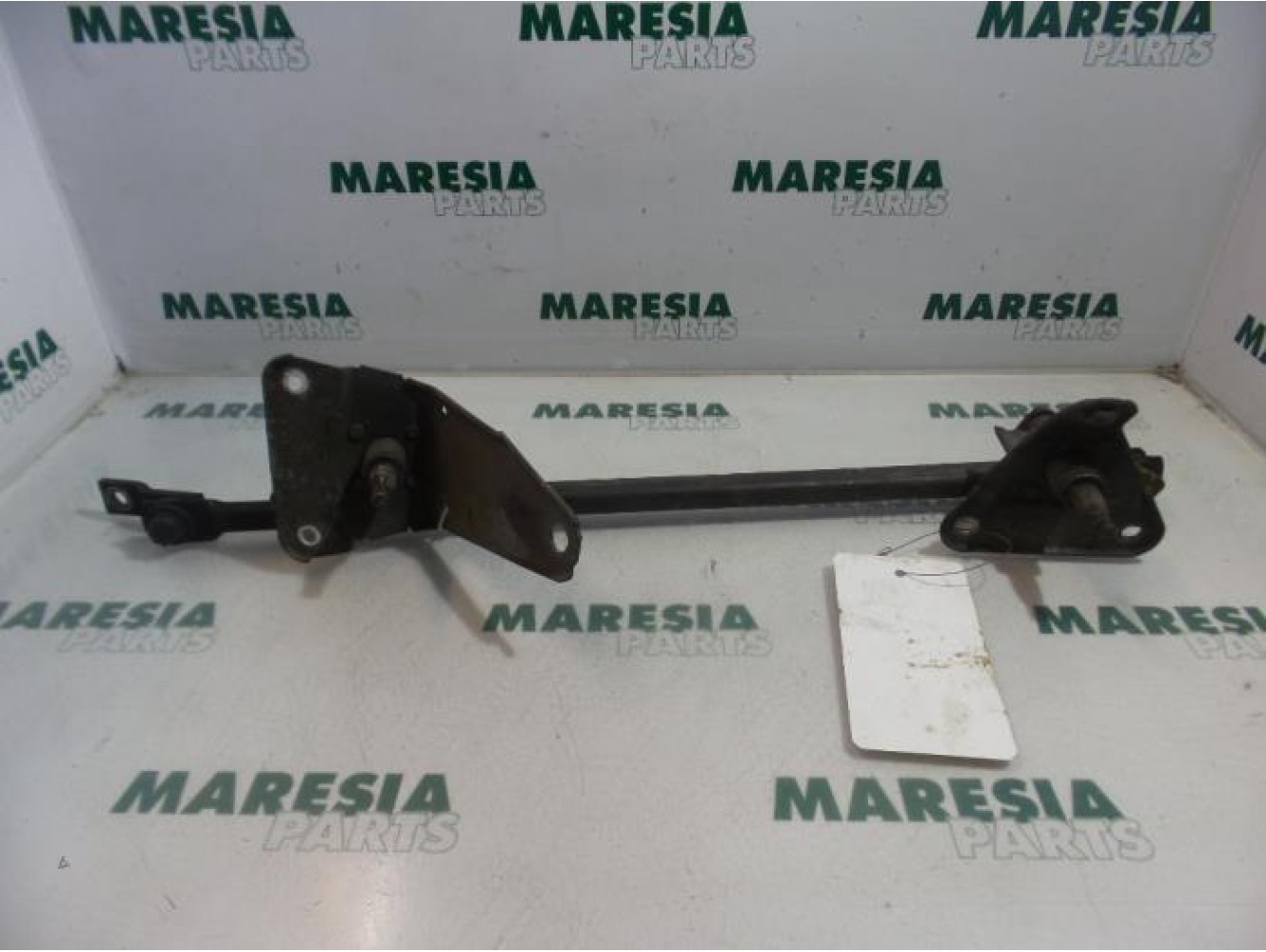 Peugeot - Partner - Wiper mechanism