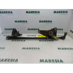 Peugeot - Partner - Wiper mechanism