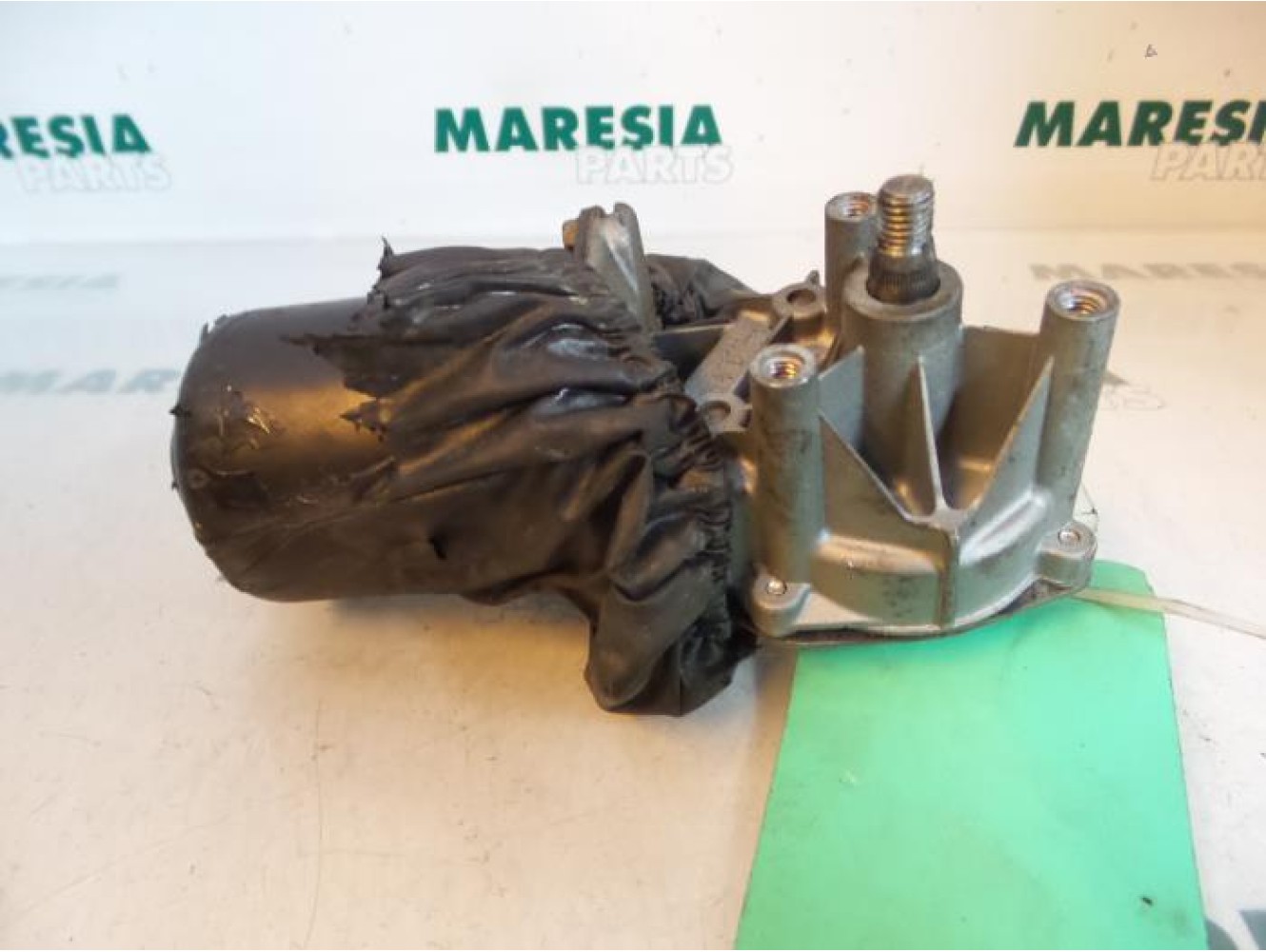 Peugeot - 405 - Front wiper motor