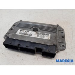 Renault - Megane - Engine management computer