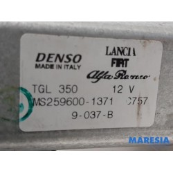Fiat - 500 - Rear wiper motor