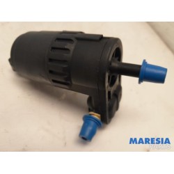 Fiat - 500 - Scheibensprüherpumpe vorne