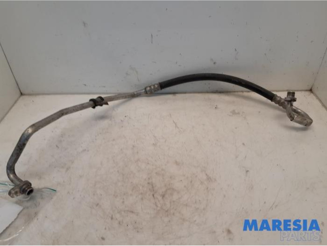 Citroen - C4 Grand Picasso - Air conditioning line