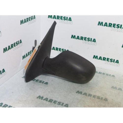Renault - Clio - Wing mirror, left