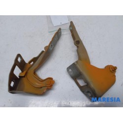 Fiat - Panda - Bonnet Hinge
