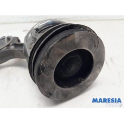 Renault - Trafic - Connecting rod