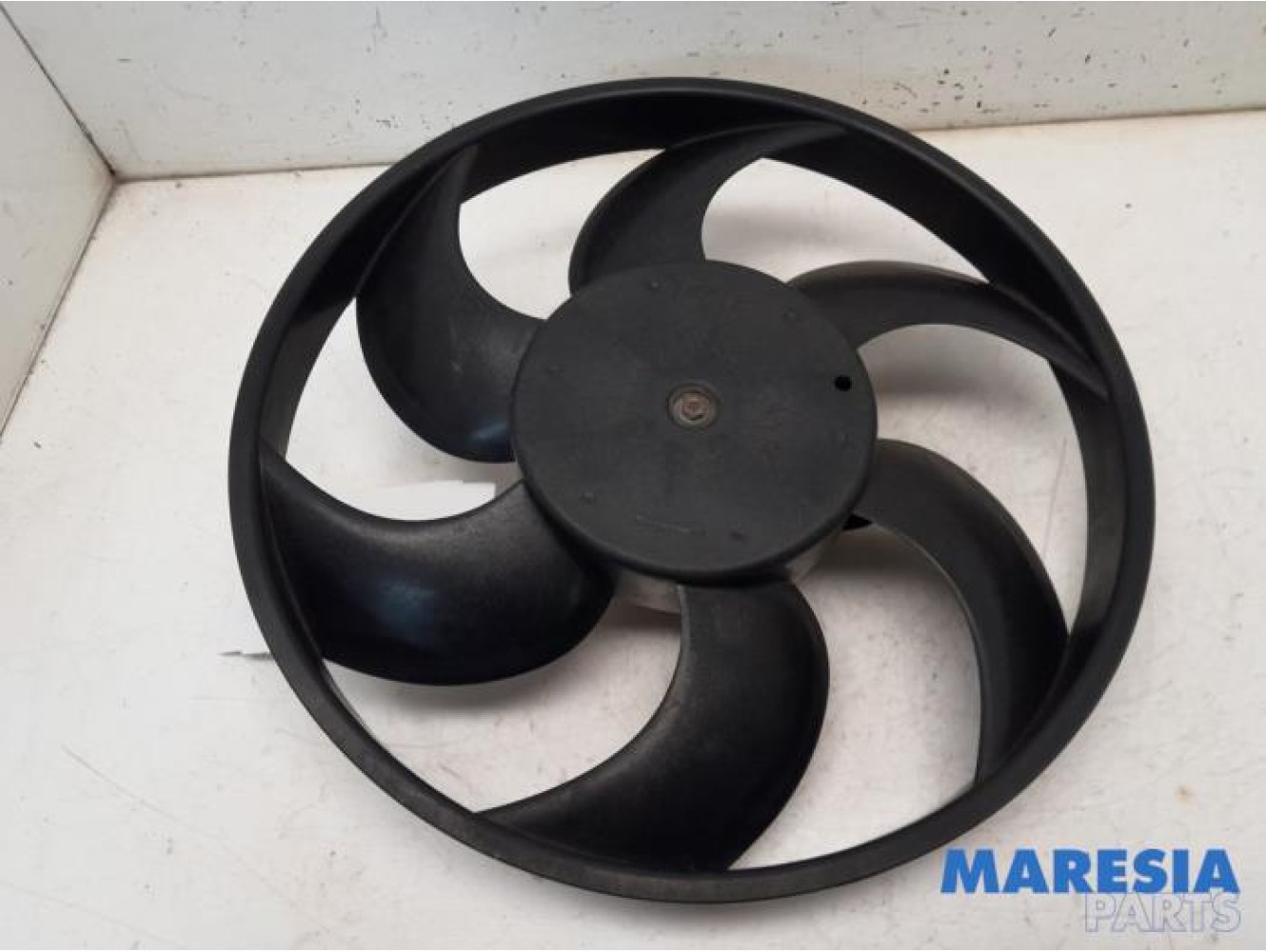 Peugeot - 207 - Fan motor