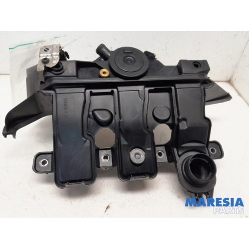 Renault - Trafic - PCV valve